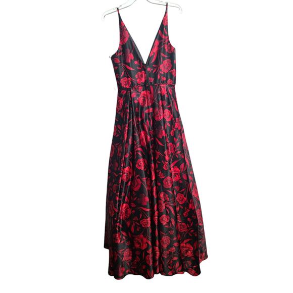 Blondie Nites Women’s Floral Satin Black Red Dress Size 7 NWT - Picture 2 of 6